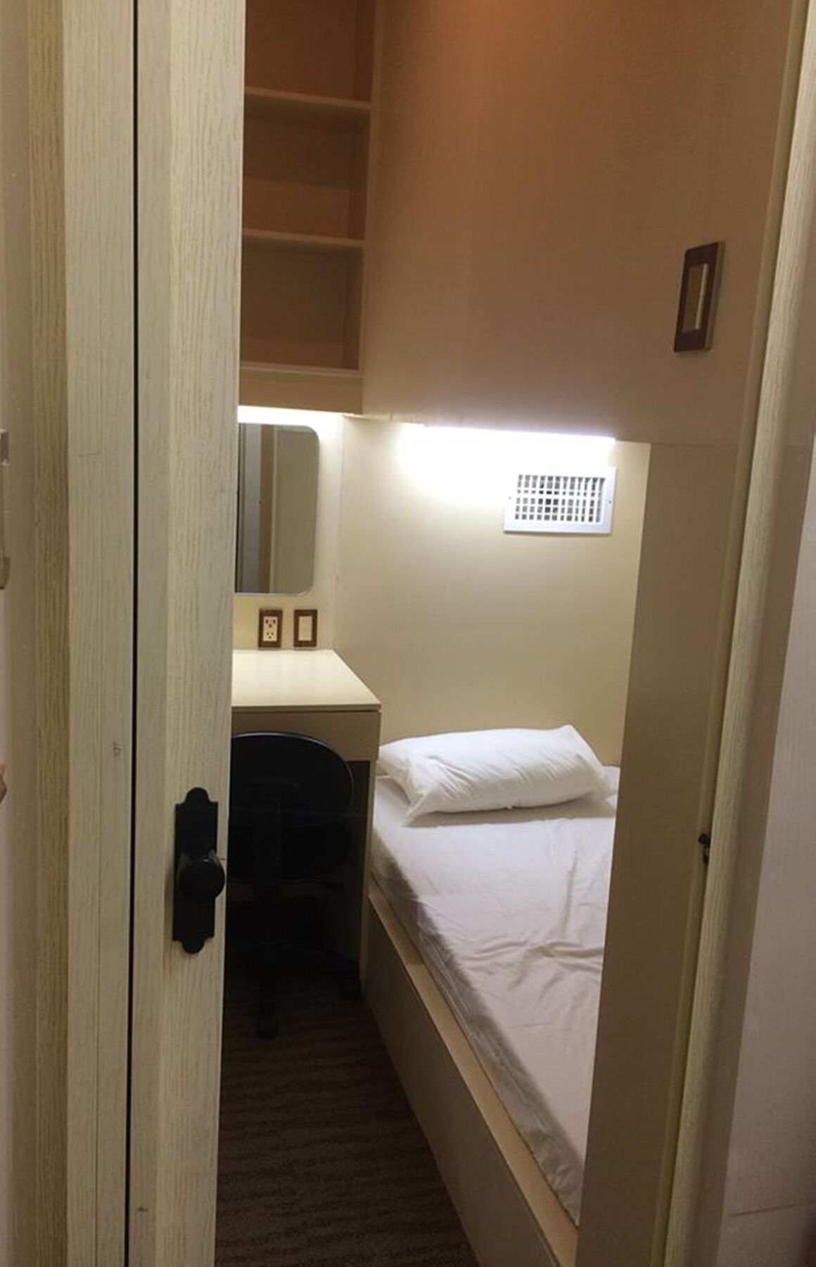 Subic Bay Hostel Olongapo Bagian luar foto