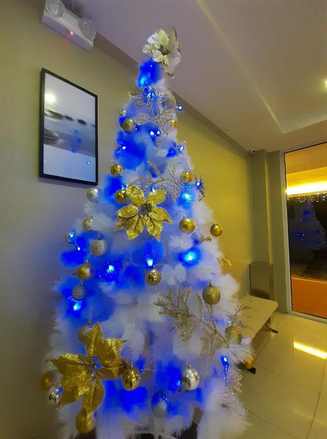 Subic Bay Hostel Olongapo Bagian luar foto